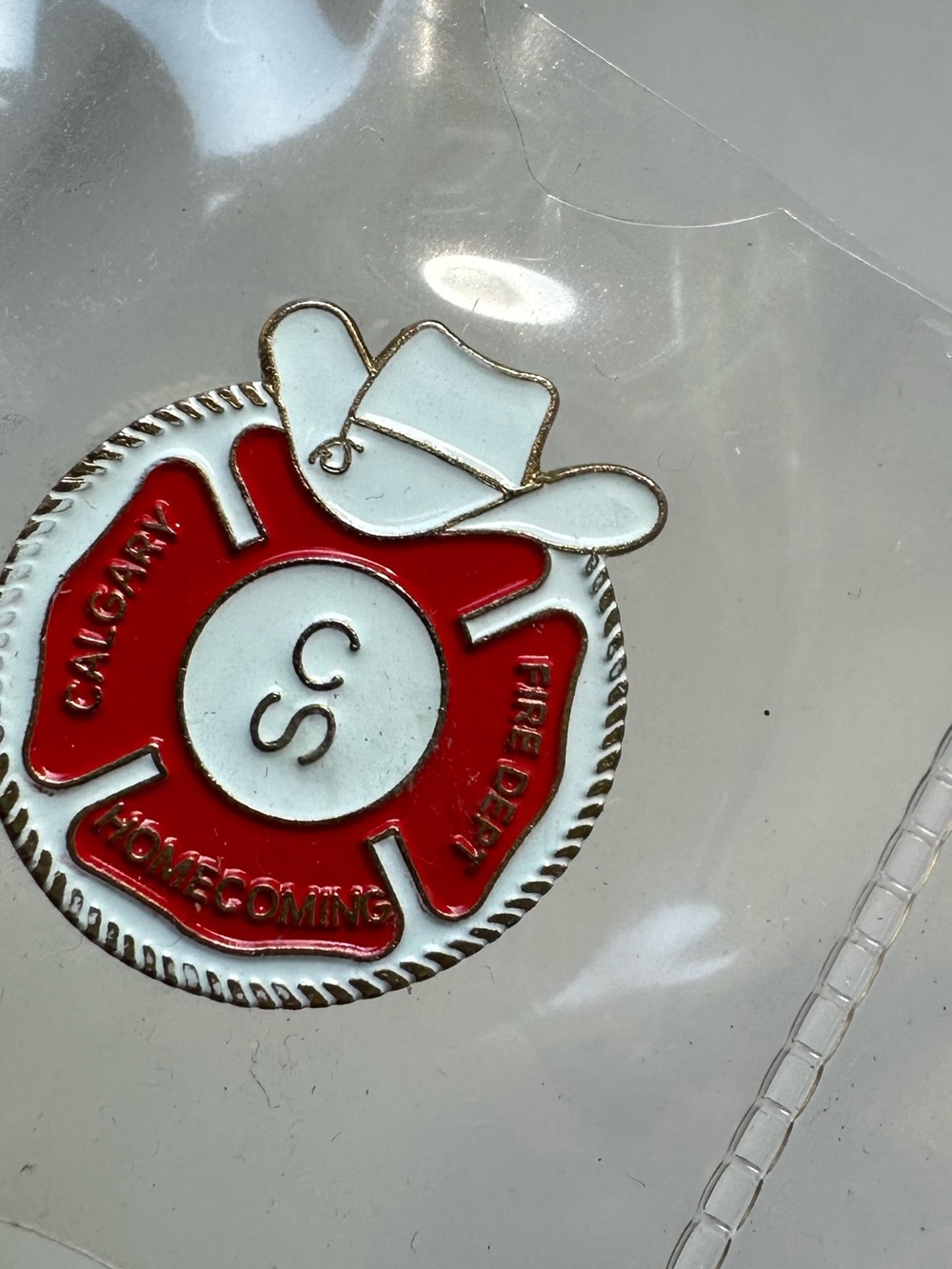 Vintage Calgary Fire Department Homecoming 1988 4 Souvenir Collectible Pins - Picture 3 of 8